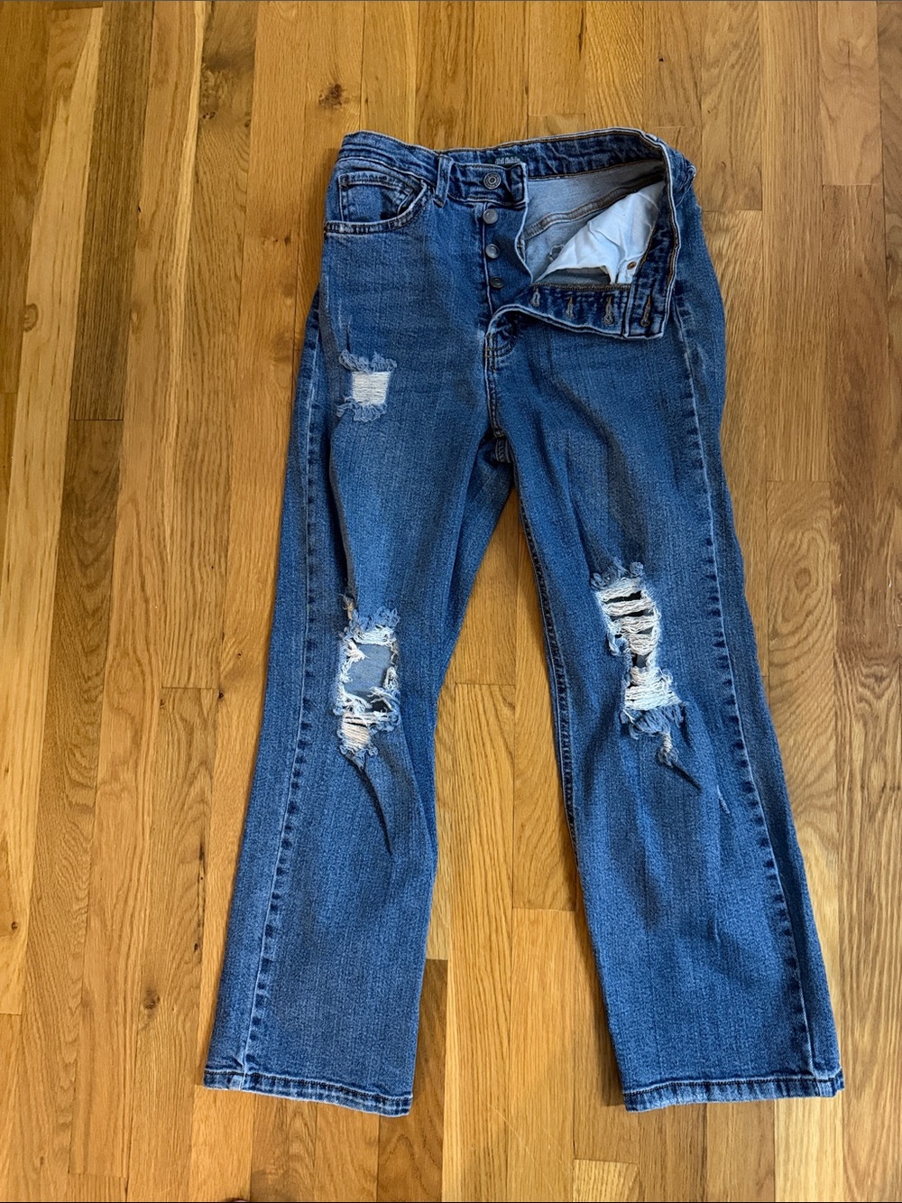 wild fable Women's Straight-Leg Ripped Jeans button fly- Medium Blue